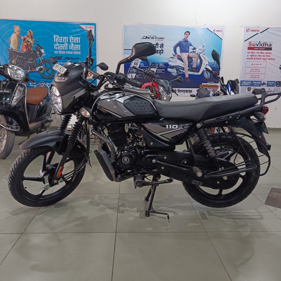 Bajaj CT110X<br>Black