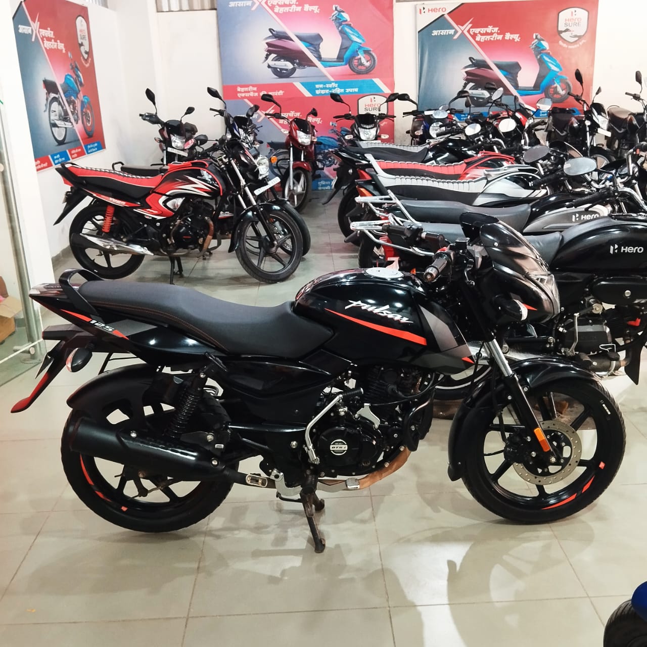 Bajaj Pulser<br>Red